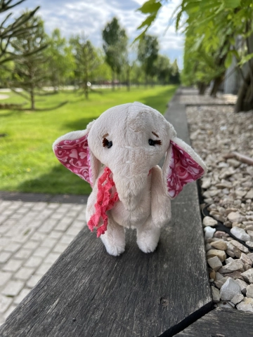 Мамонтенок Уши сердечко